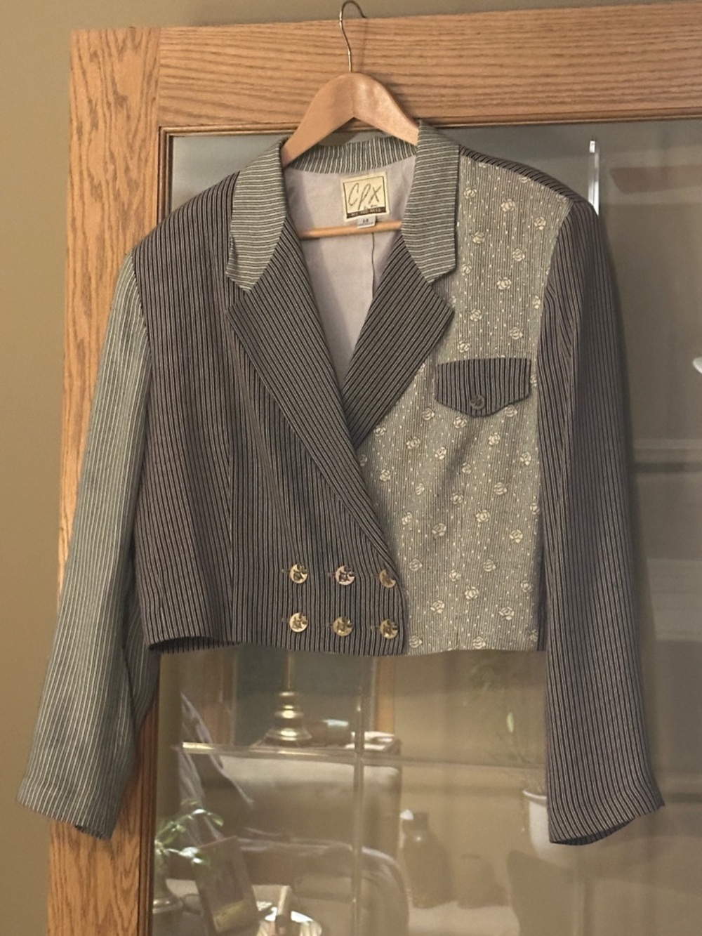 Cropped Block-Panel Pinstripe/ Flower Blazer - Gray/Black